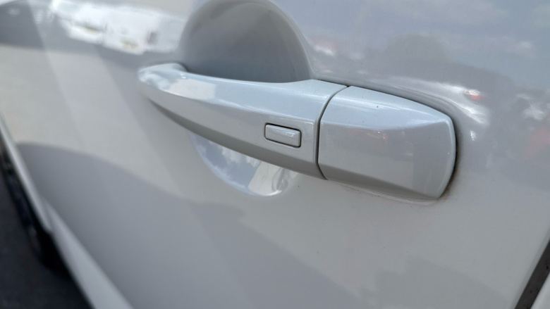 Nissan Qashqai 1.3 DiG-T MH 158 Acenta Premium 5dr Xtronic Petrol Hatchback